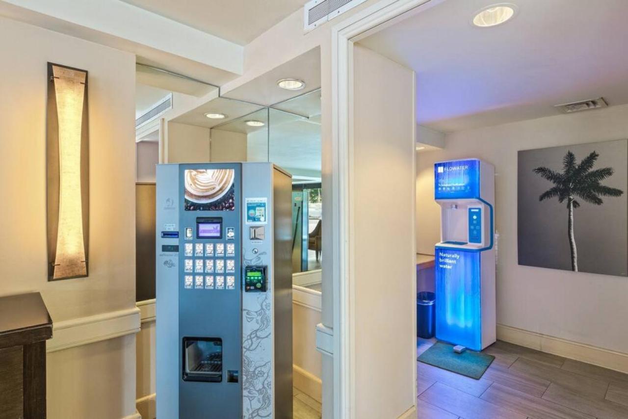 Incredible Location Free Parking In Waikiki Villa Honolulu Bagian luar foto