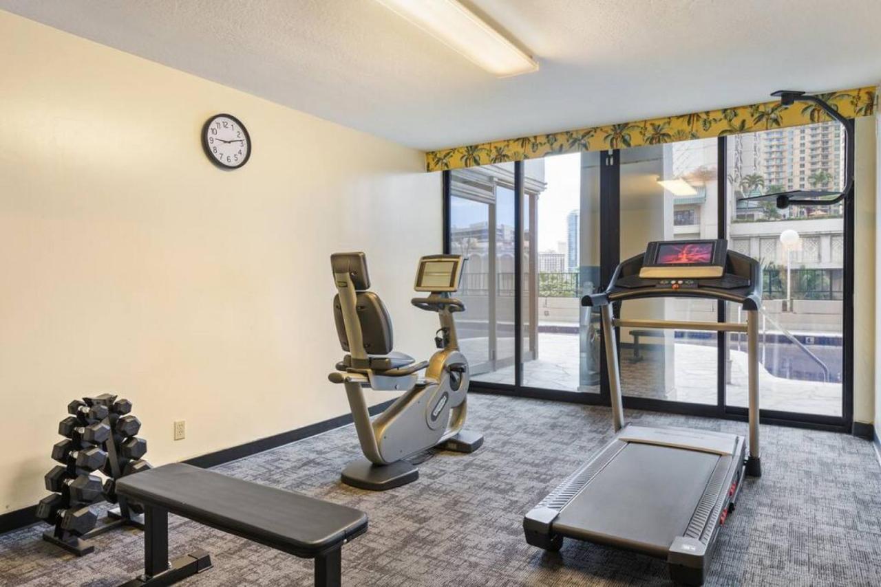 Incredible Location Free Parking In Waikiki Villa Honolulu Bagian luar foto
