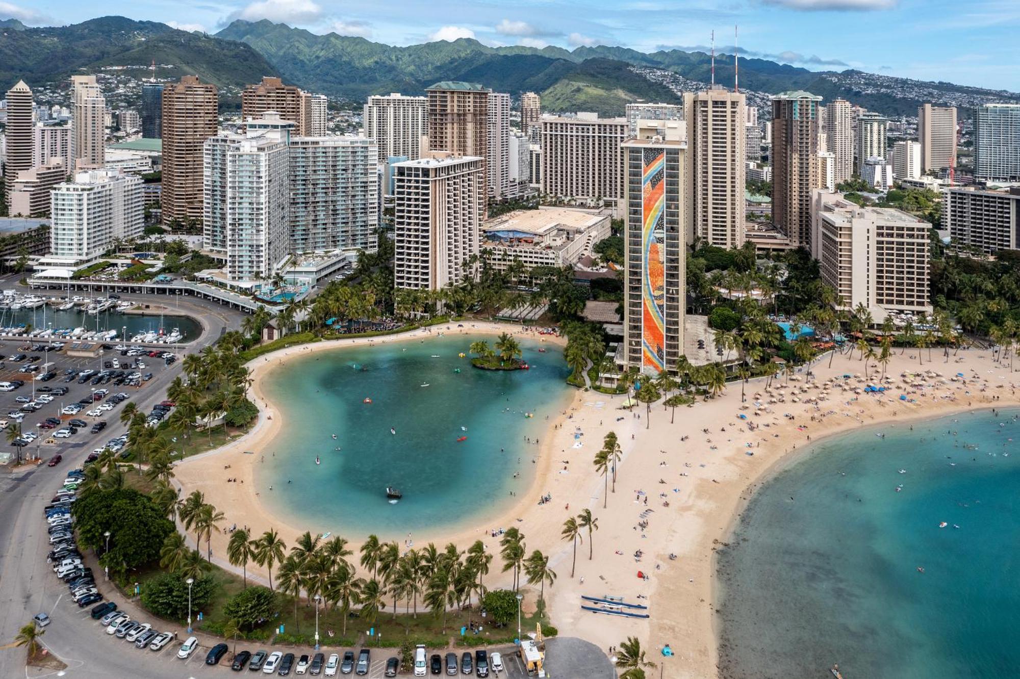 Incredible Location Free Parking In Waikiki Villa Honolulu Bagian luar foto